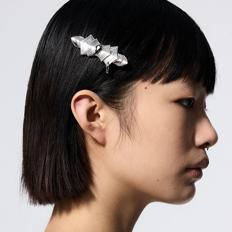 Armor Bow Hair Clip - Image 4