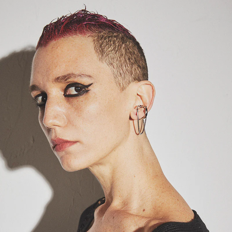 Latrinalia Piercing-Free Drop Chain Cuff Earring - Image 4