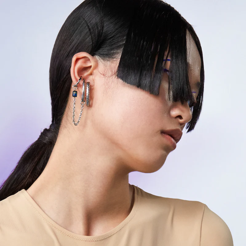 Neon Jungle Snake Pattern Drop Charm Piercing-Free Cuff Earring - Image 3