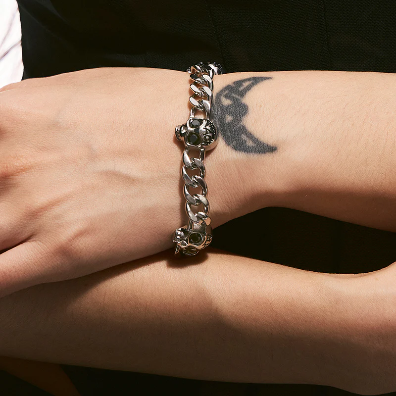 Siren Skull Cuban Chain Bracelet - Image 6